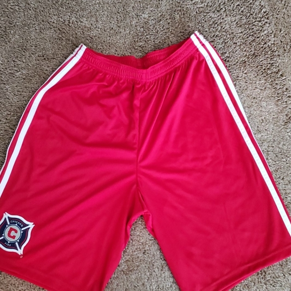 ADIDAS SHORT ❤ - Picture 3 of 4